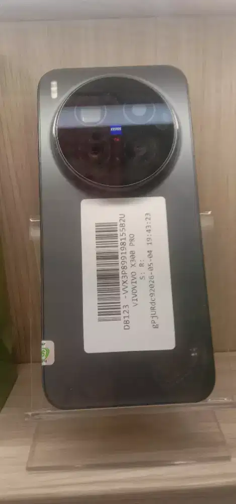 Vivo x300 pro 1TB