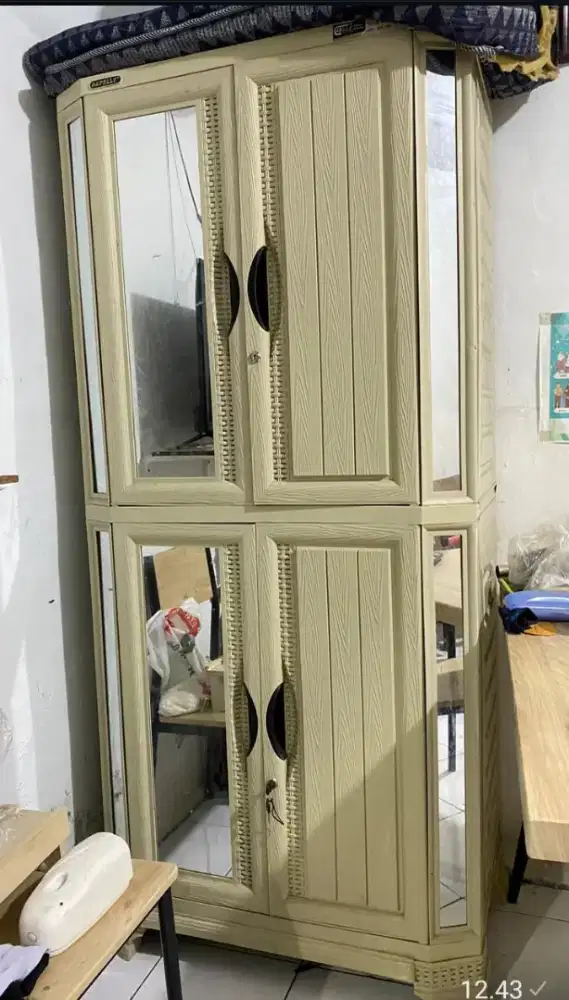 lemari plastik napolly 2 pintu