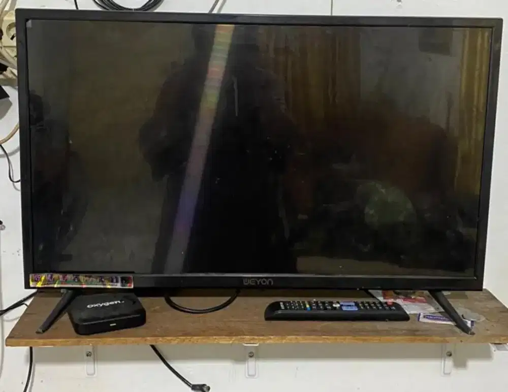 Tv weyon 32 dan set box