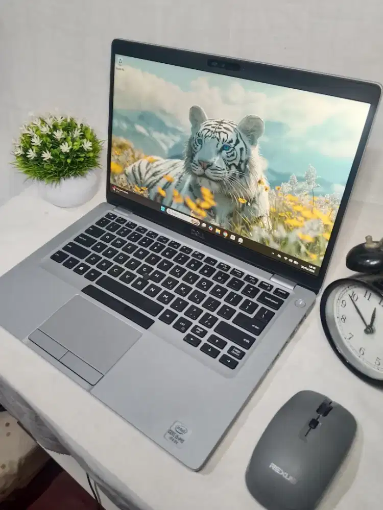 JUAL LAPTOP CORE I5 GEN 10.
