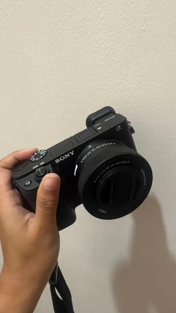 SONY A6400 Lensa Kit