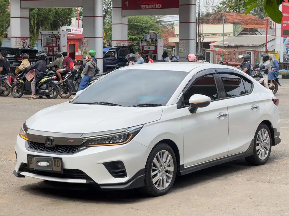 HONDA CITY E 1,5 CVT 2022 RS LooK PUTIH MUTIARA PaJAK PANJANG 02/2027