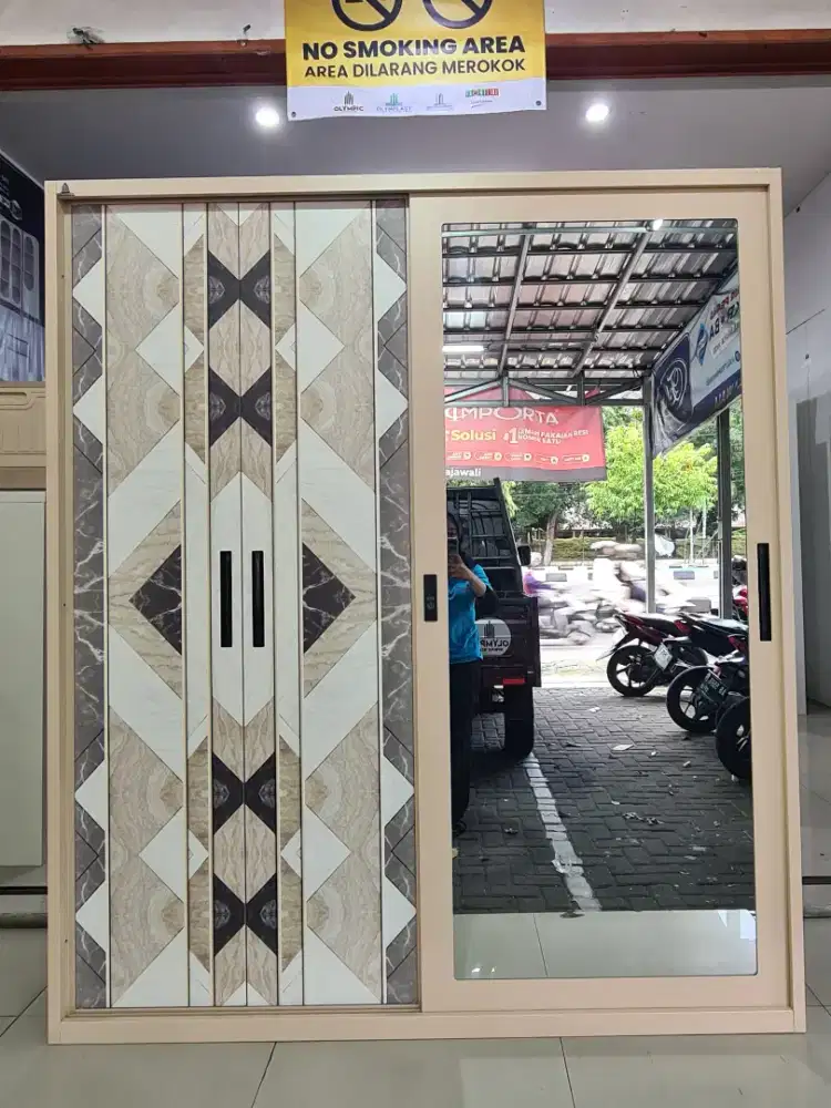 Lemari Besi Olymsteel Panjang 160cm Murah Area Jogja (dwi)