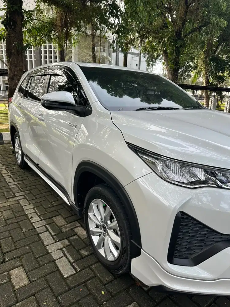 Toyota Kijang Innova 2024 Bensin