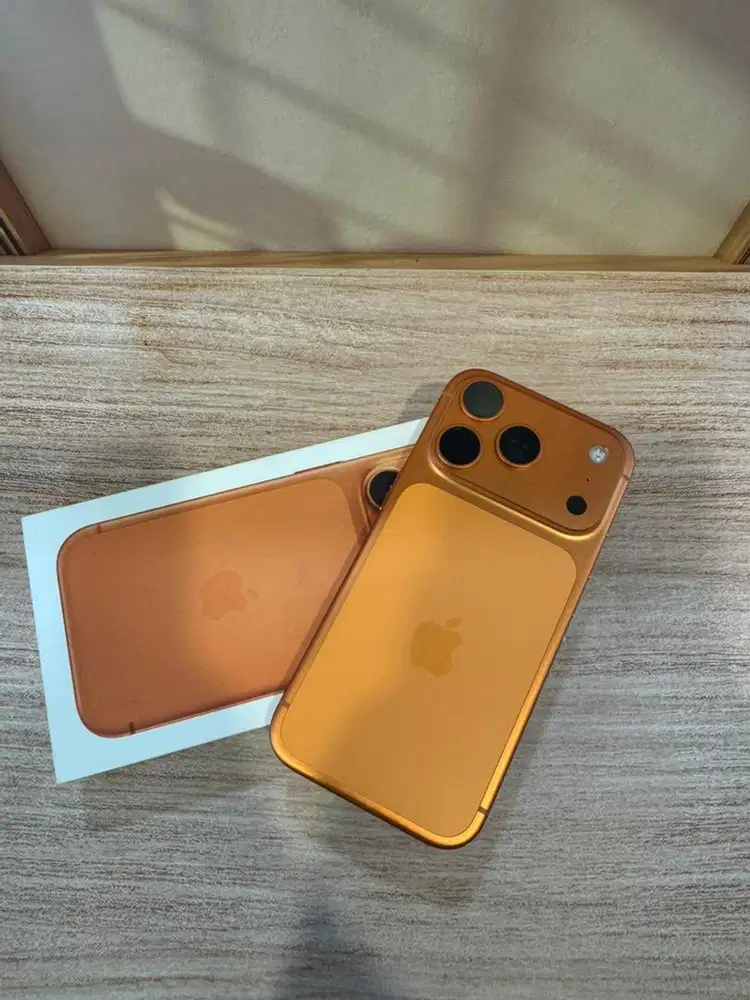 iPhone 17 Pro 256GB Orange Garansi iBox 27/12/26 BH 100%