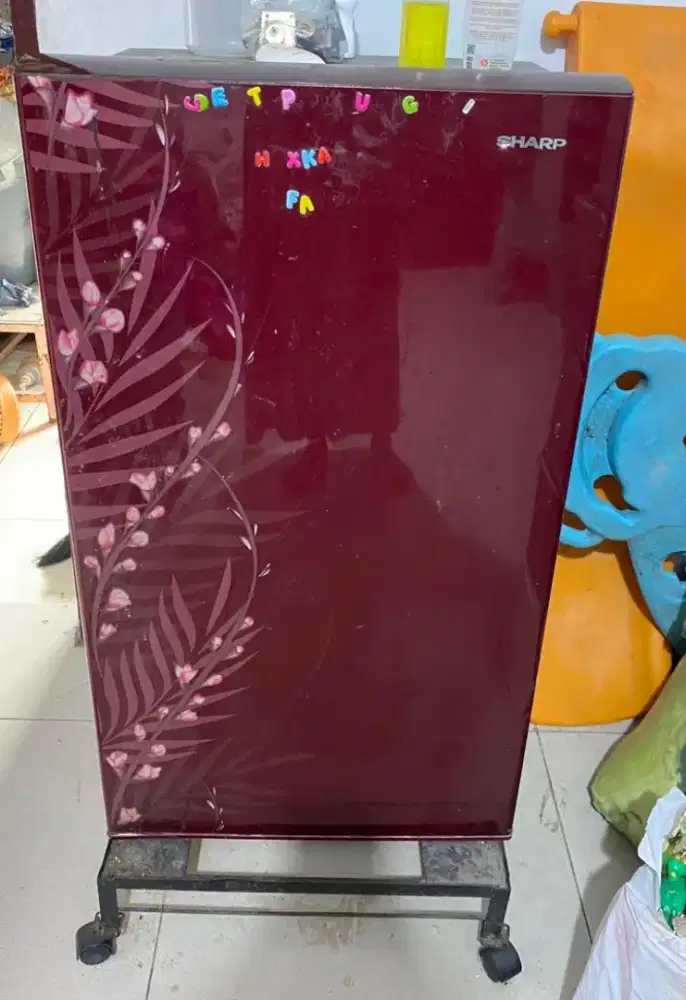 kulkas Sharp 1 pintu bisa nego