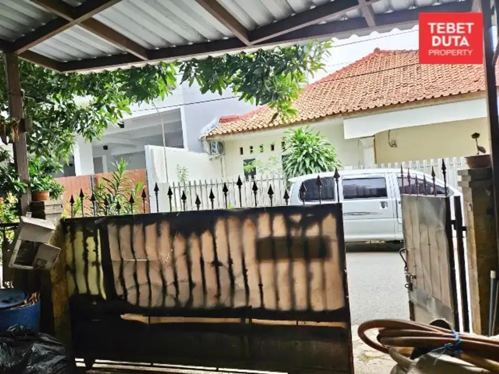 Dijual Murah Rumah Kebayoran Lama Lokasi Strategis Dekat PIM Akses Jalan 2 Mobil Jarang Ada