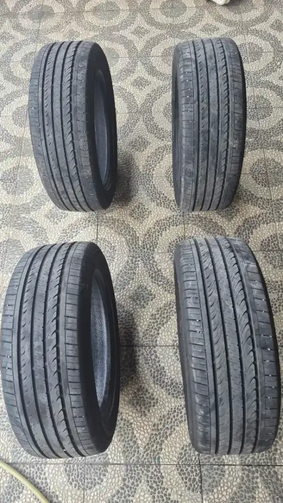 4 Ban Bekas Accelera 205/55 R16 91V Tubeless DOT 202 Kembang Tebal