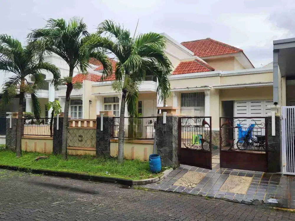 Rumah Graha Padma Semarang Barat, Siap Huni