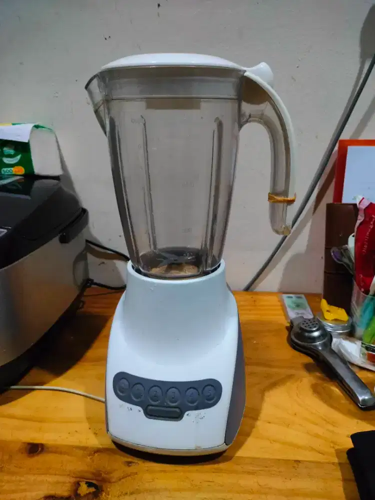 BLENDER PHILIPS 1 SET (MESIN + 3 VARIAN GELAS)