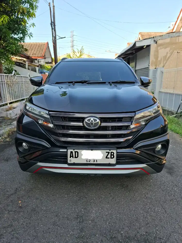 Toyota Rush TRD 2021 Hitam Manual