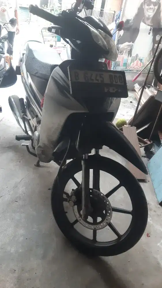 Di Jual BU Kharisma 2004