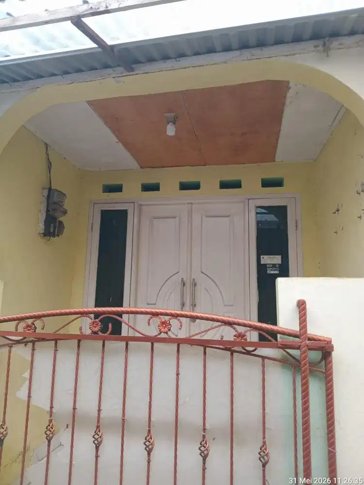 Di kontrak rumah (tahunan) di Kebon Baru, Tebet