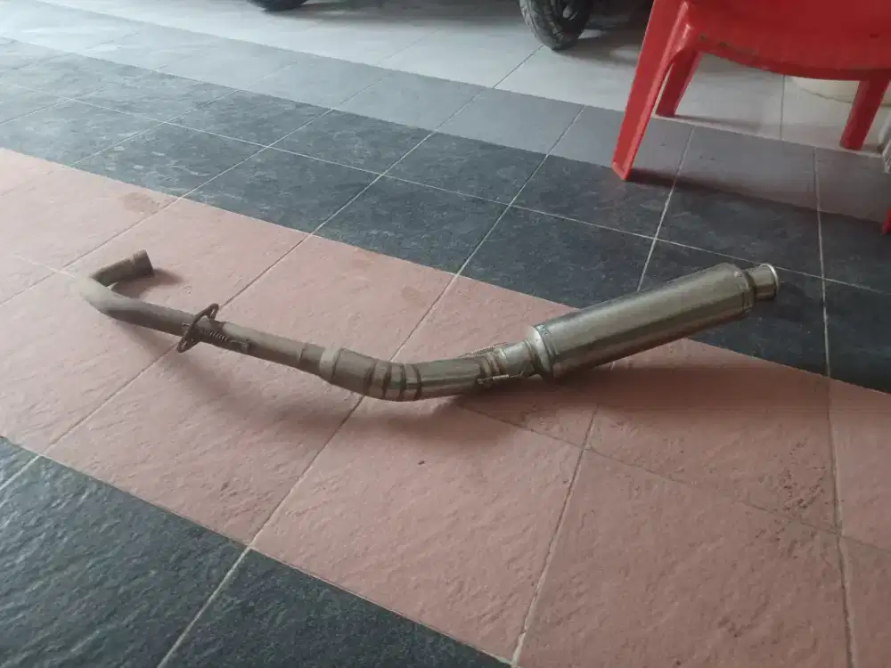 Kenalpot honda cs one