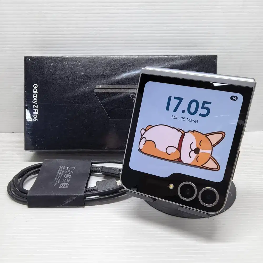 LIKE NEW! SAMSUNG GALAXY Z FLIP 6 5G 12/256 SILVER SEIN FULLSET SEIN A