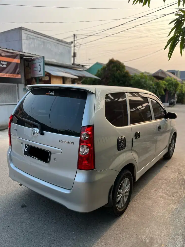 Daihatsu Xenia 2008 Bensin