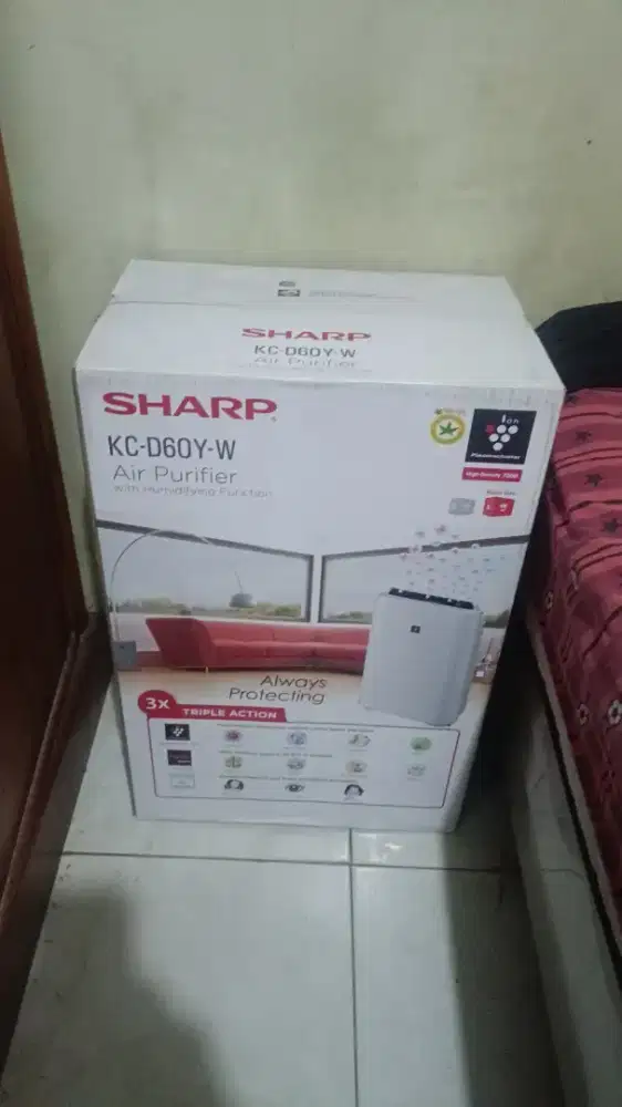Air purifier sharp KC-D60Y-W