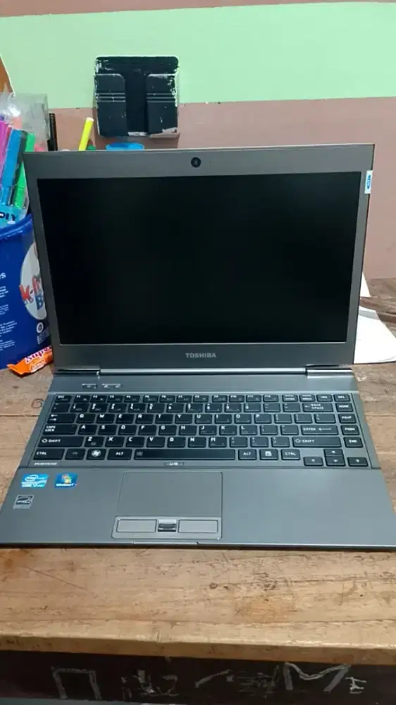 Laptop Toshiba Portege Z830 Core i7 Gen2 Backlid keyboard Super Slim