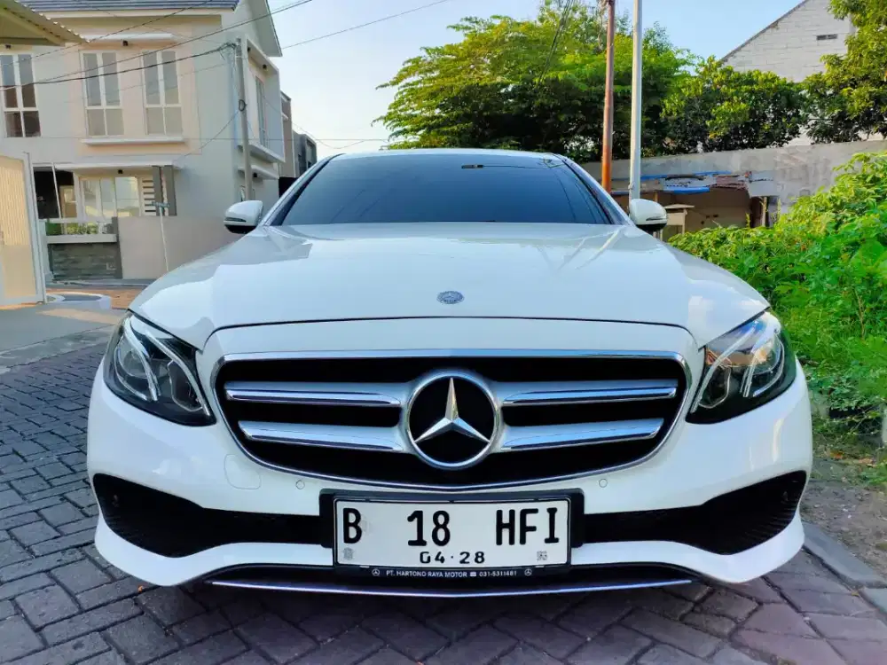 Mercedes Benz E250 AT 2017 KM 47rb DP minim 80jt