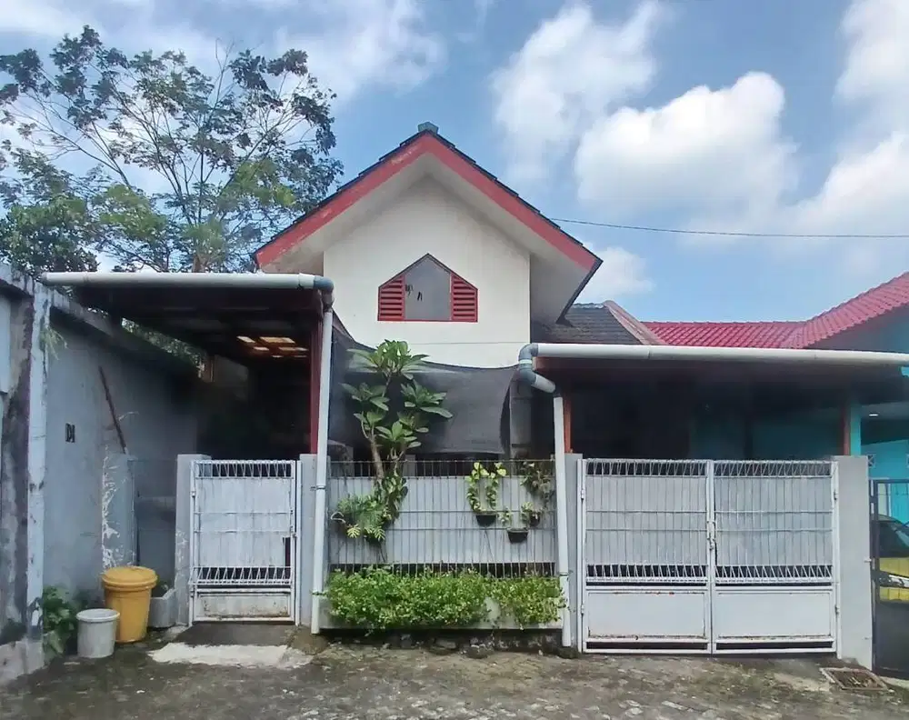 Dikontrakkan Rumah untuk keluarga dekat Kampus UII Jalan Kaliurang