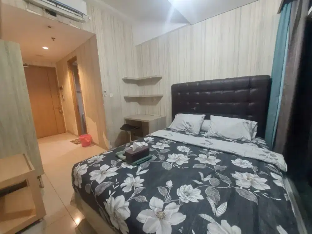 SEWA APARTEMEN HARIAN TREEPARK