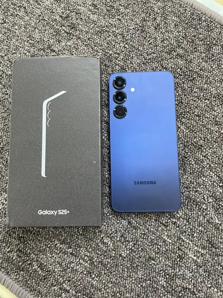 Samsung S25 plus 5g 12/512