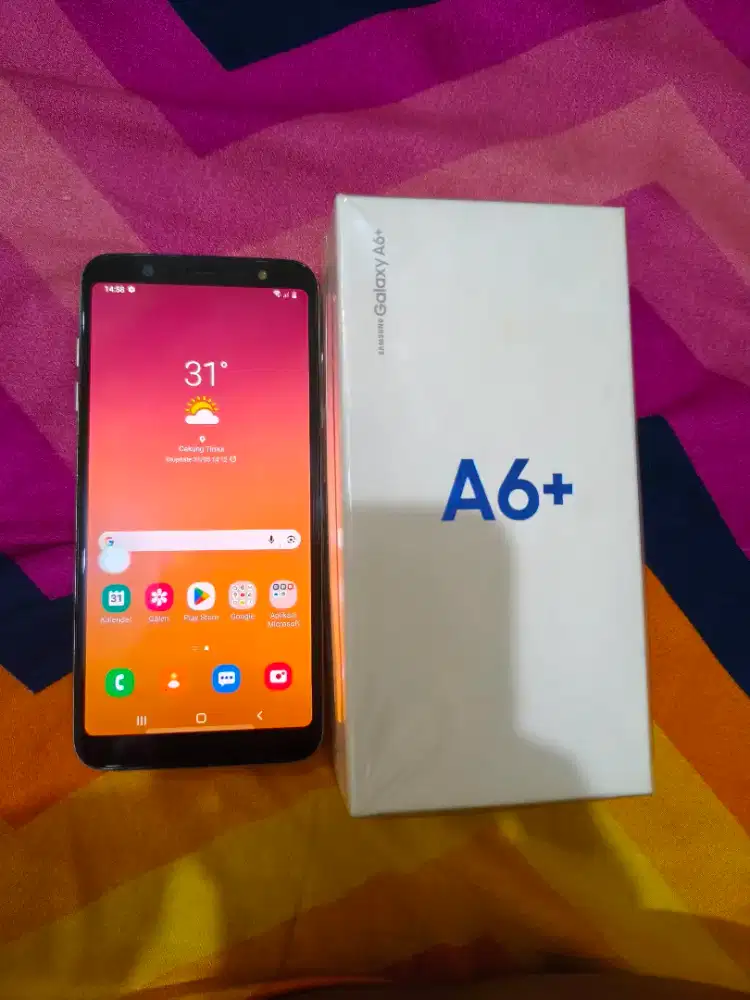 Samsung A6+ Gold