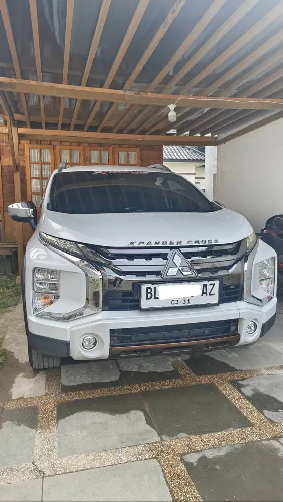 Mobil Pribadi Xpander Cross Manual 2021 Putih