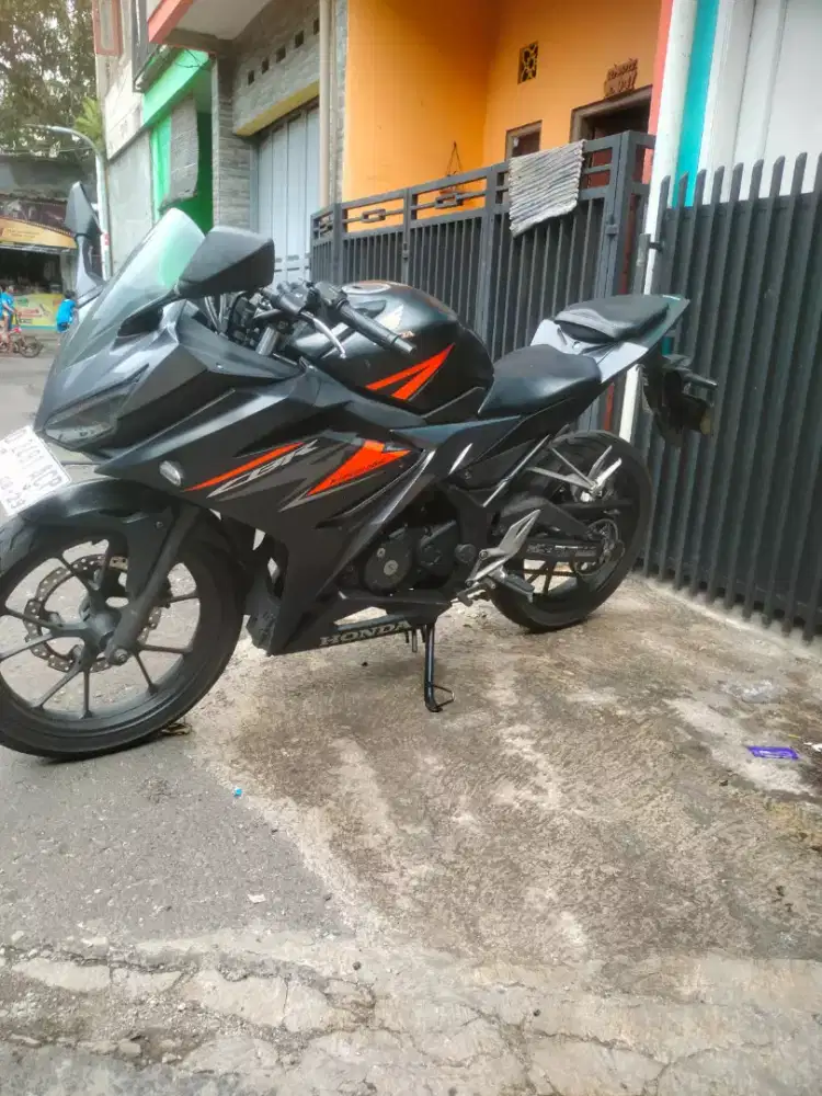honda cbr 150 taun 2019