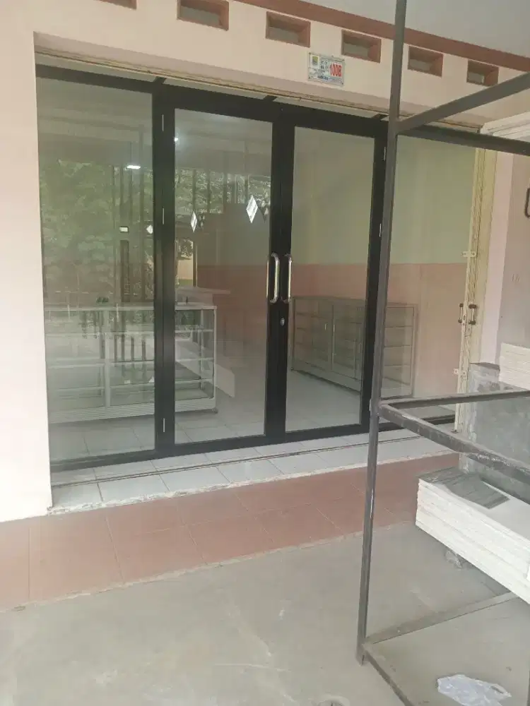 Ruko dg bangunan baru siap huni