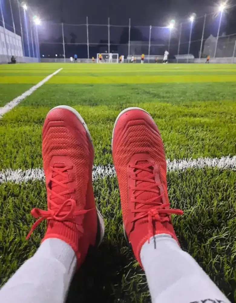 Sepatu minisoccer/futsal uk 40