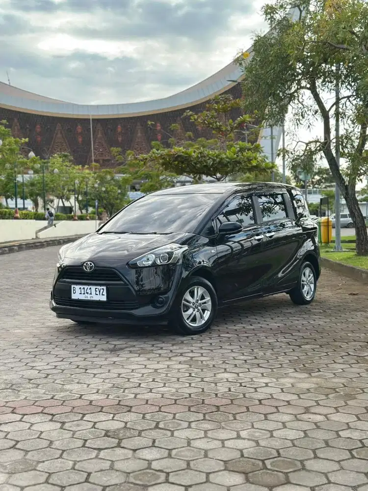 Dijual Sienta E Manual 2016