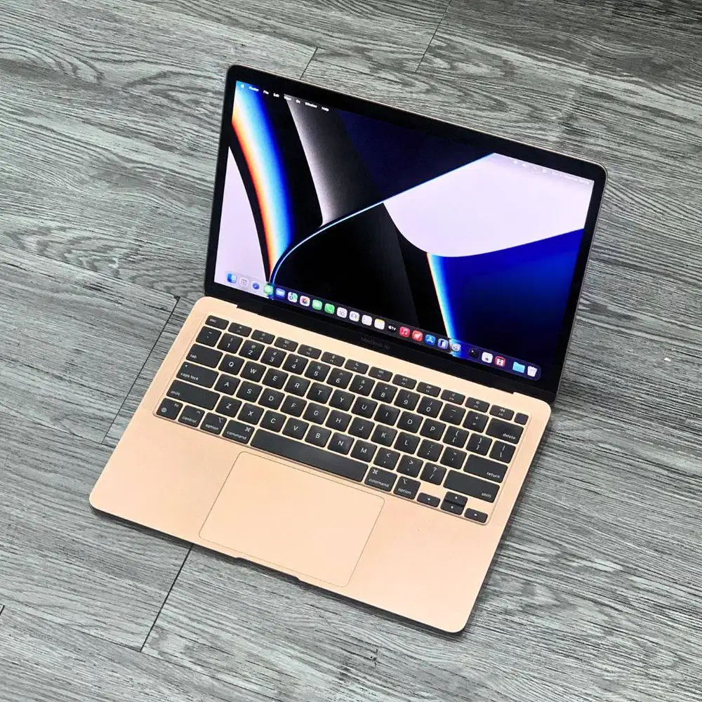 MACBOOK AIR M1 8GB/512GB GOLD CC 61