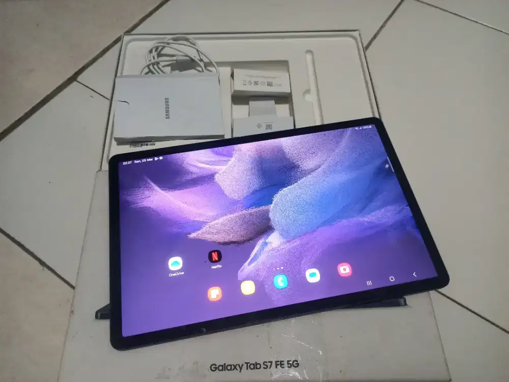 Samsung tab S7 fe 5G 6/128 fullset
