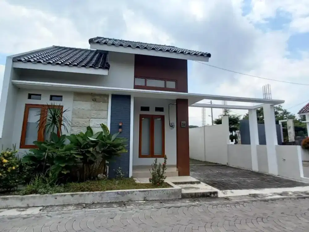 RUMAH CANTIK MINIMALIS DALAM CLUSTER ONE GATE DI KAWASAN PREMIUM PURWOMARTANI