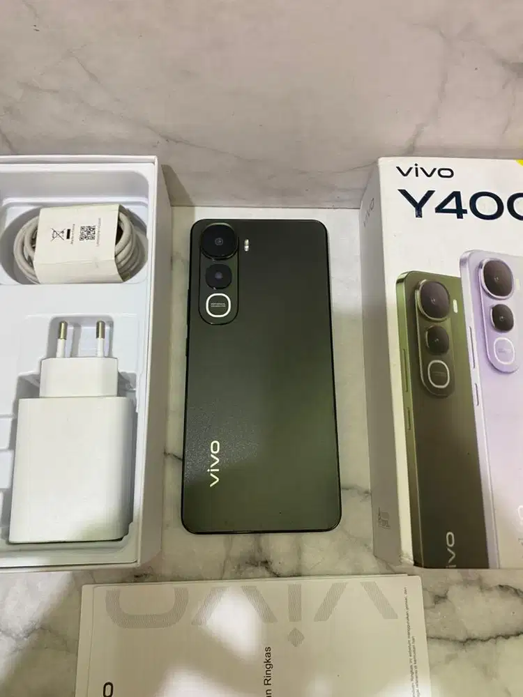 vivo y400 8/256 second lengkap & original bawaan