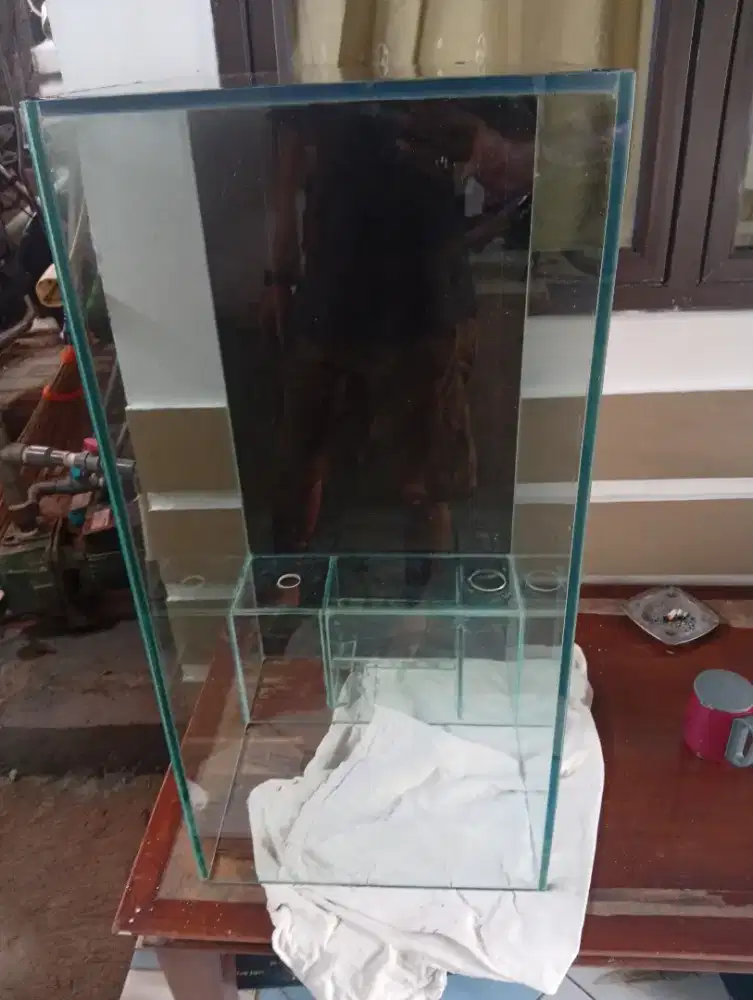 Aquarium tower 36x36x90