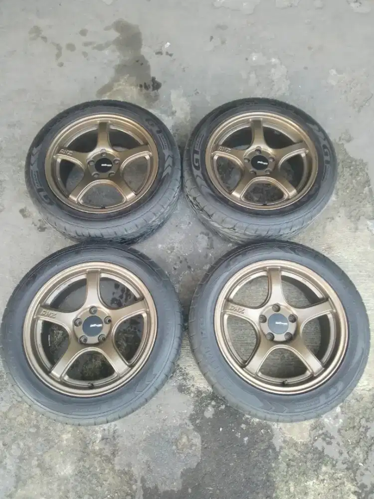 Velg dnz r17 5x114 lbr7,5 et40 sepaket ban