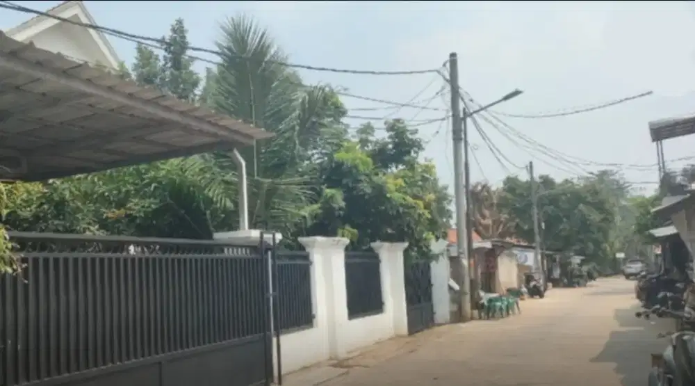 Dijual Rumah Gang Ujung Aspal Pesanggrahan
