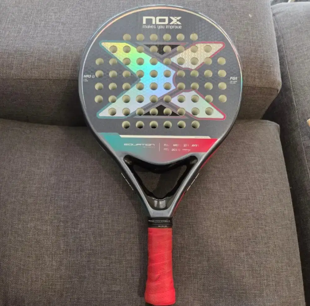 Raket Padel NOX Equation W Light + FREE Tas Isothermal
