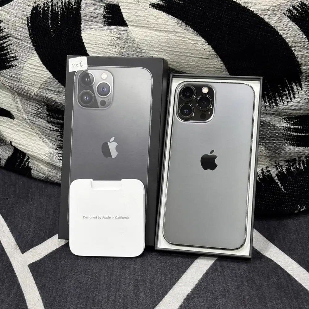 iPhone 13 Pro Max Graphite 256 GB iBox