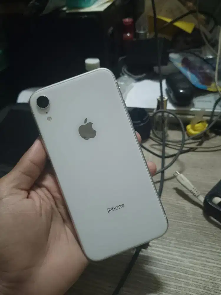Jual Beli Handphone