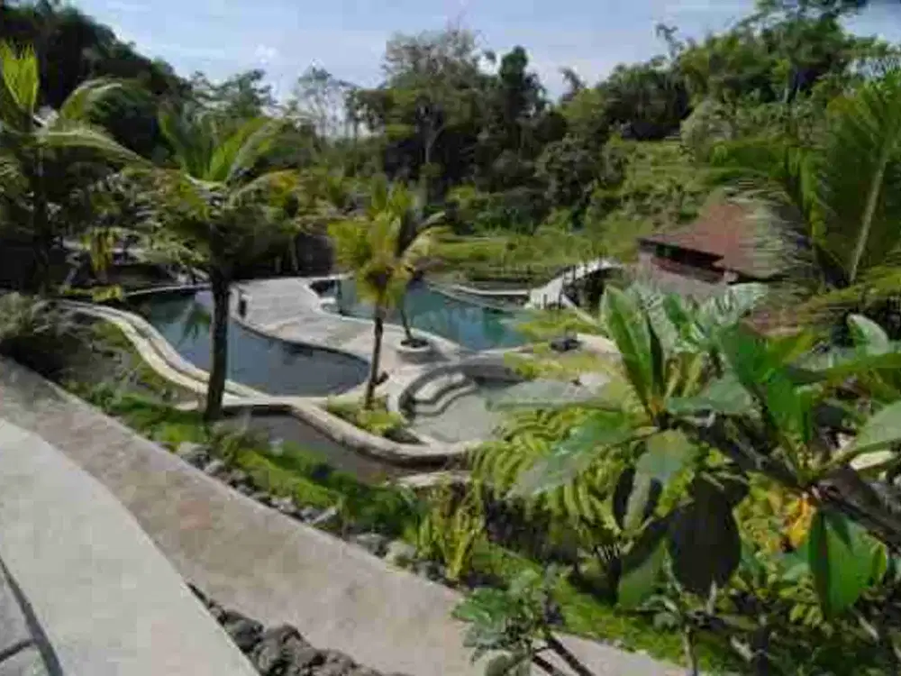Dijual hotel aktif terhitung harga tanah