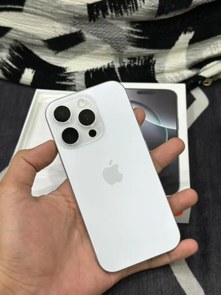 iPhone 16 Pro 128Gb iBox