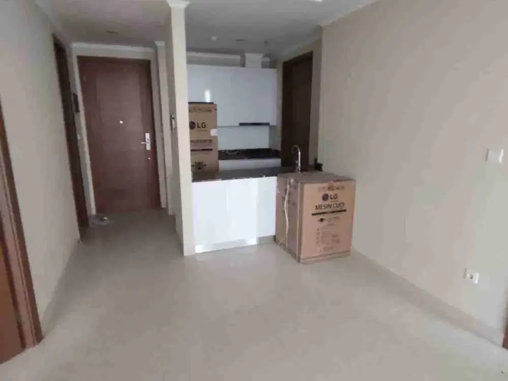 Disewakan Taman Anggrek Residences Condo 2 Bedroom Semi Furnish