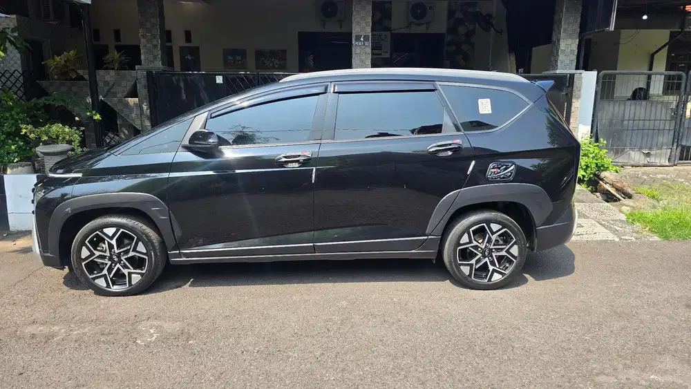 Hyundai Stargazer X 2023 Bensin