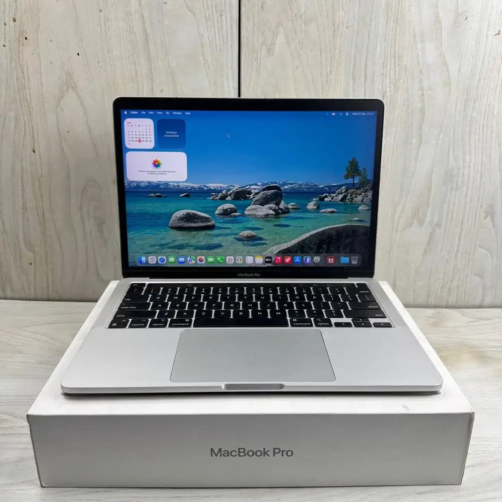 Macbook Pro M1 8/256Gb 13 inch Ibox Fullset