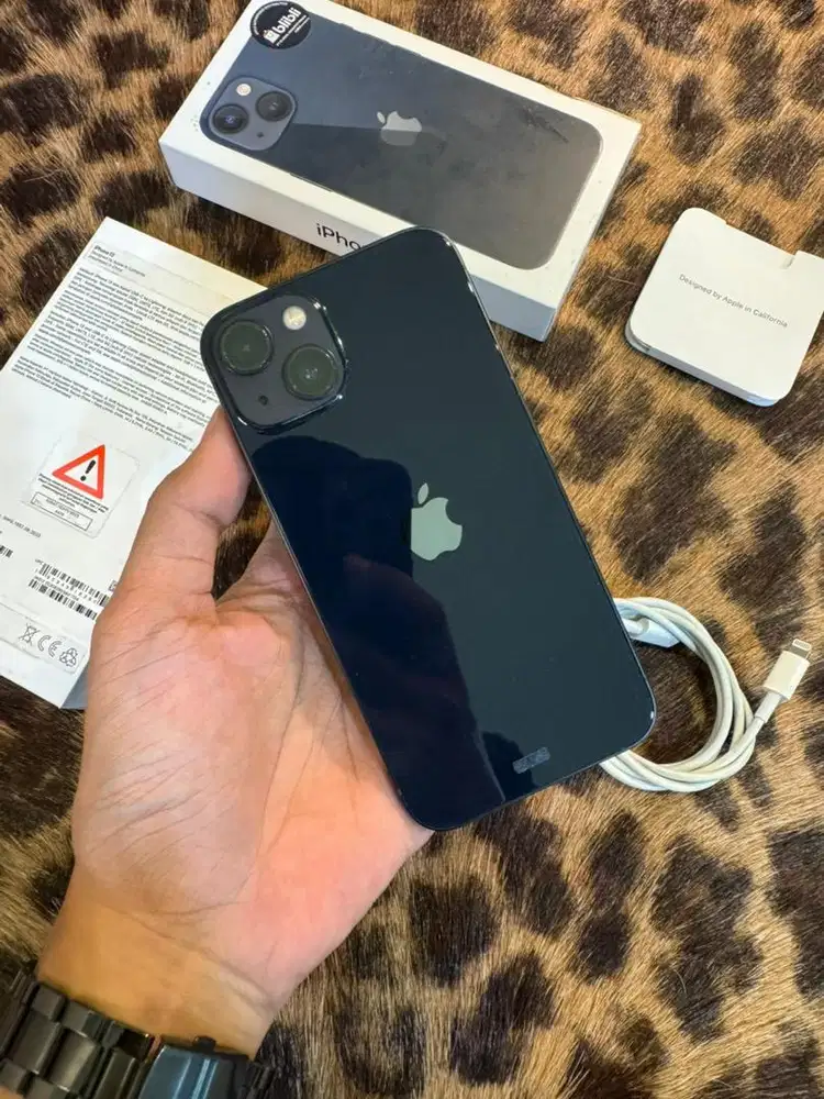 iPhone 13 128GB BH84 Resmi (Black)