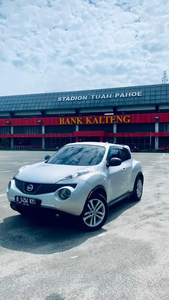 Nissan Juke RX Matik tertinggi 2011 keyles lampu biled beebot istimewa