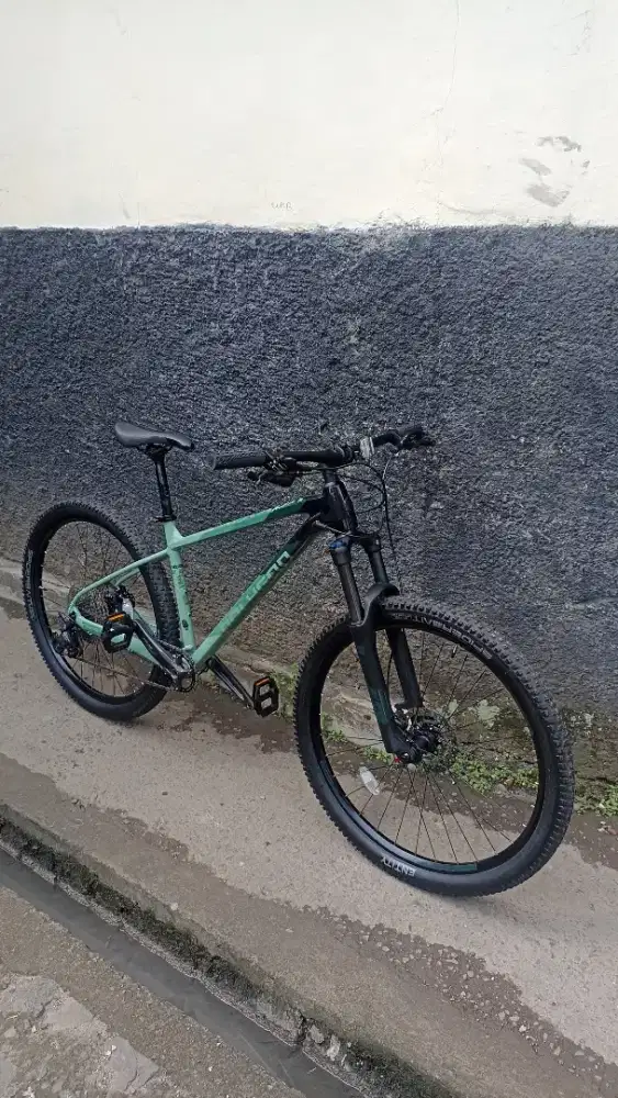 Polygon xtrada 6 size m 27,5